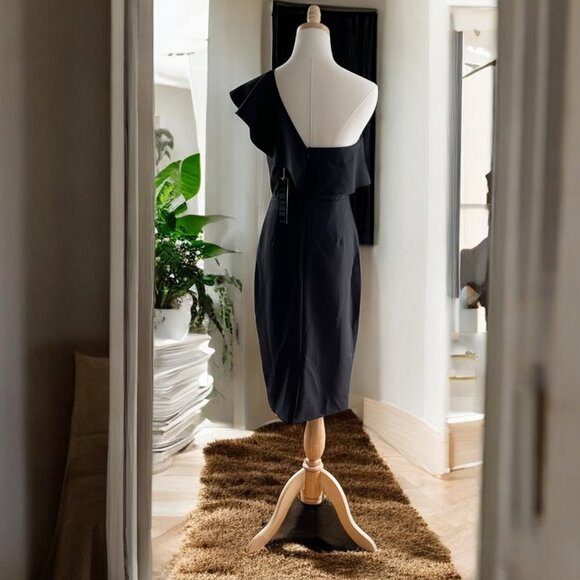 Shilla the Label Classic Lines Ruffle One Shoulder Sheath Ruffle Black Satiny Dr - Picture 5 of 10